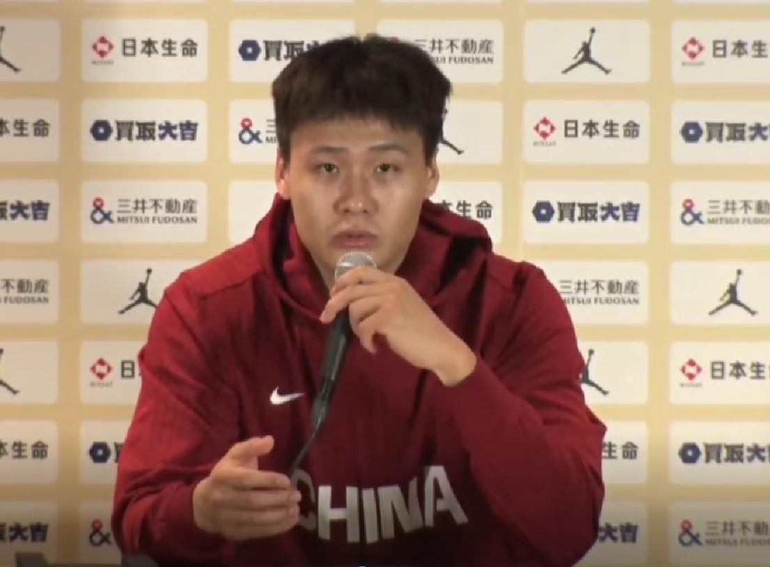 熊猫体育app下载-赵睿：两负韩国后队员间有些小埋怨，这场球靠精神翻回来了